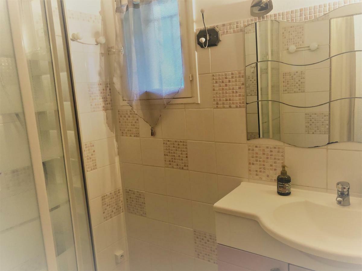 **** Beau T2 De 40 M2, Jardin De 70M2, Au Calme, A 50 Metres De La Plage Le Pradet Luaran gambar